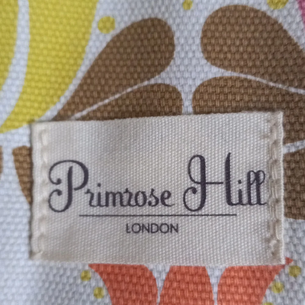 PRIMROSE HILL LONDON COSMETIC/TOILETRY BAG - Picture 5 of 6